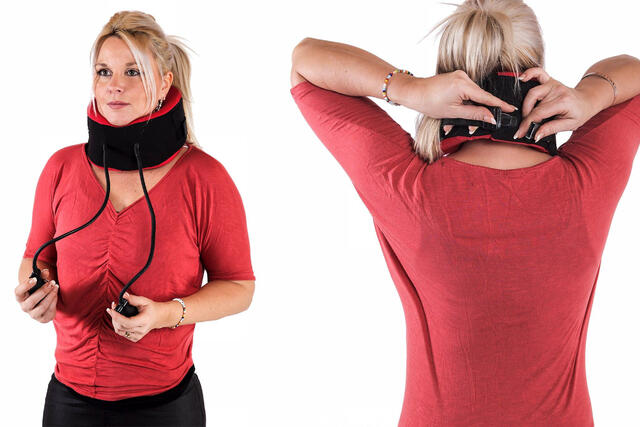 En nakkekrage er en støtte til nakke, skuldre og hode. Kragen avlaster og immibiliserer nakkevirvlene og brukes ofte til å lindre nakkesmerter, stress og spenninger.